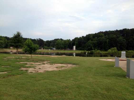 More of the lake at the Veterans Memorial Park in Tupelo, MS and a small water park on the far shore. More of the lake at the Veterans Memorial Park in Tupelo, MS and a small water park on the far shore.