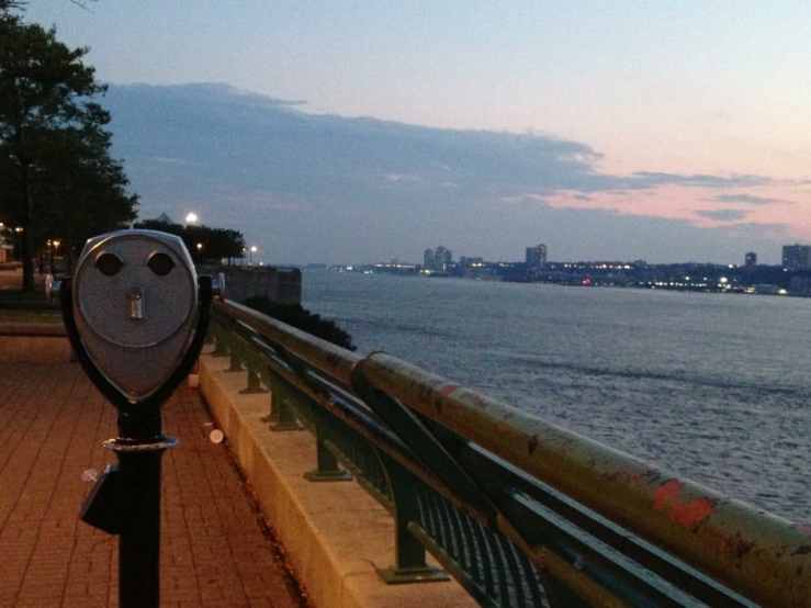 View of the Hudson River from Riverbank State Park